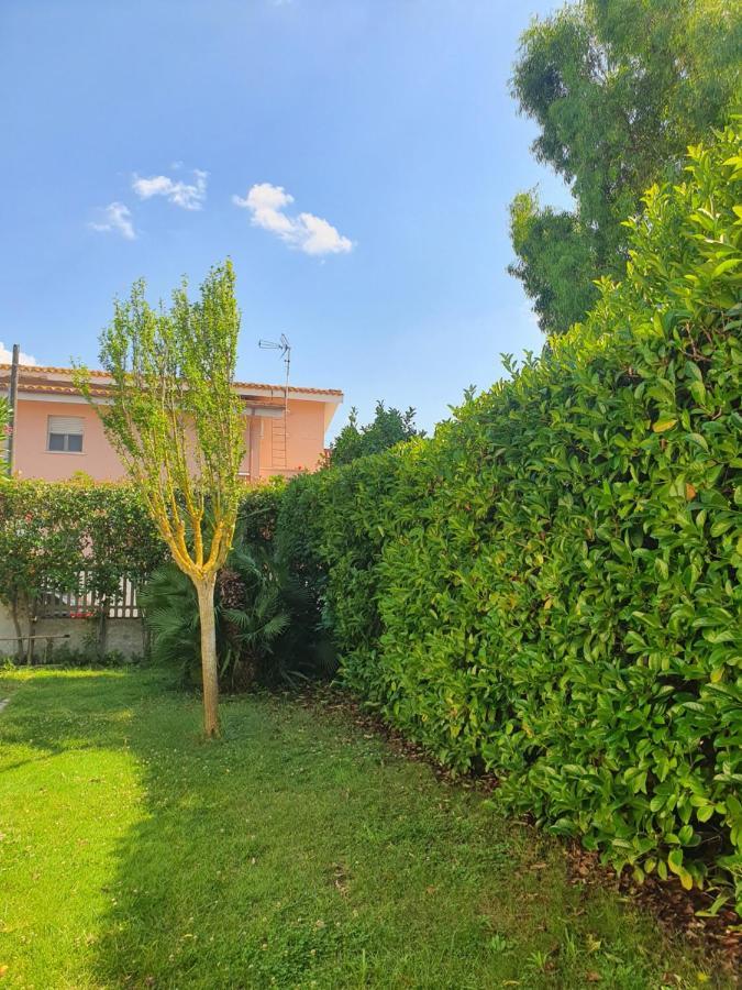 Andrea'S House Villa Fiumicino Bagian luar foto